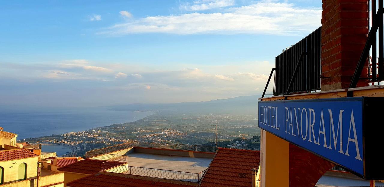 Hotel Panorama Di Sicilia Кастелмола Екстериор снимка
